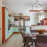 Hébergement de vacances Superbe Maison Avec Terrasse Et Piscine - Villeneuve-lès-avignon - Welkeys *