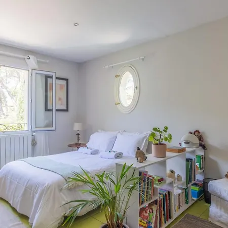 Holiday home Castagnole - Welkeys Villeneuve-les-Avignon